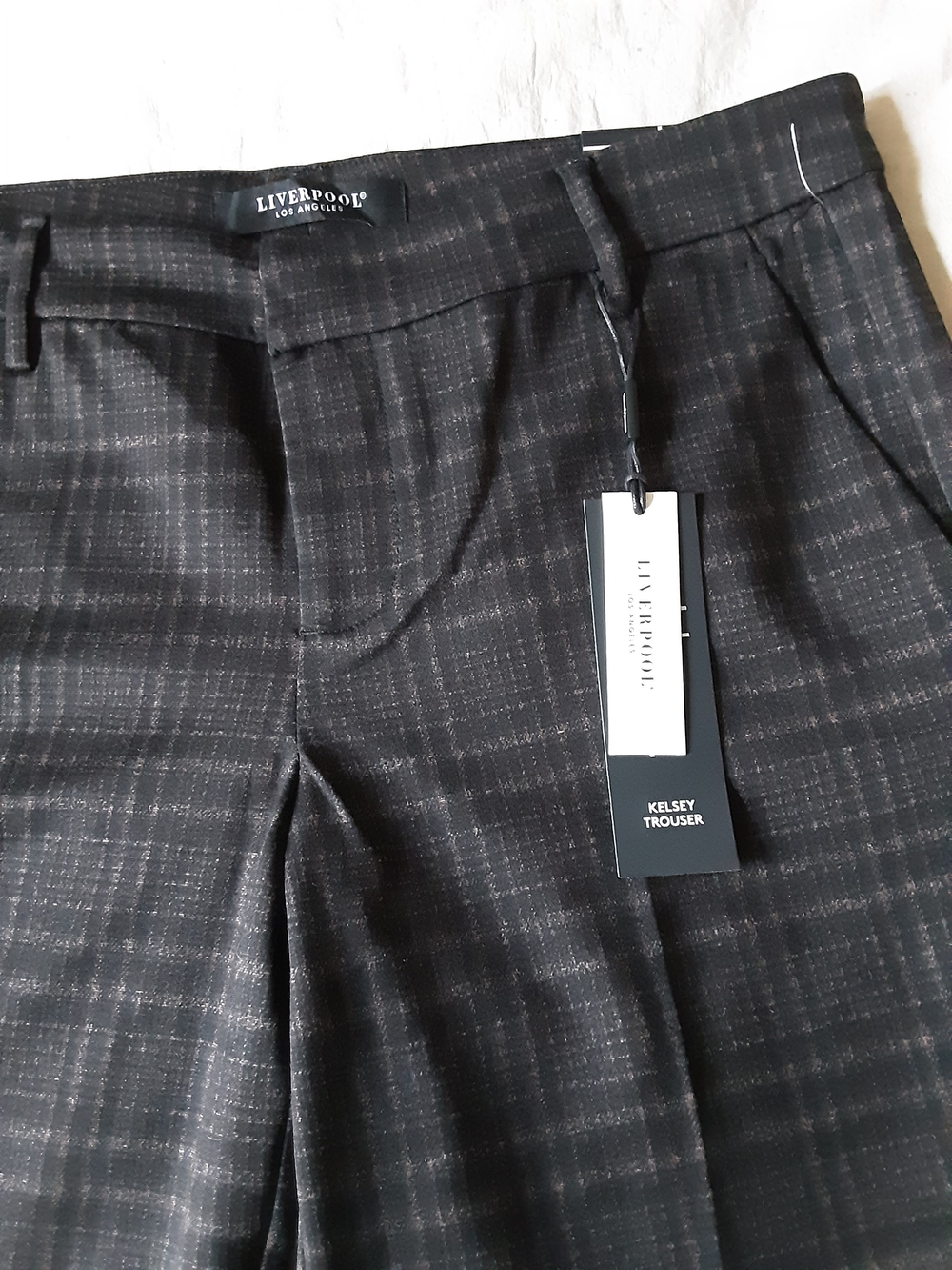 NWT Liverpool Kelsey Trousers - Picture 2 of 10